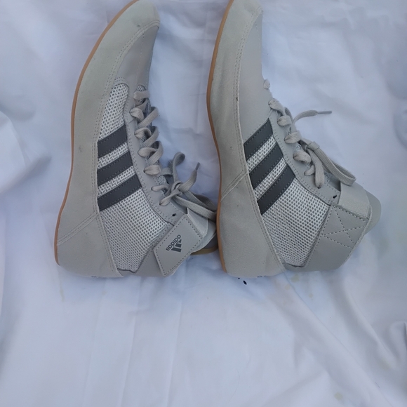 Adidas Gray High-Top Men's Shoes Size 7 - Picture 5 of 8